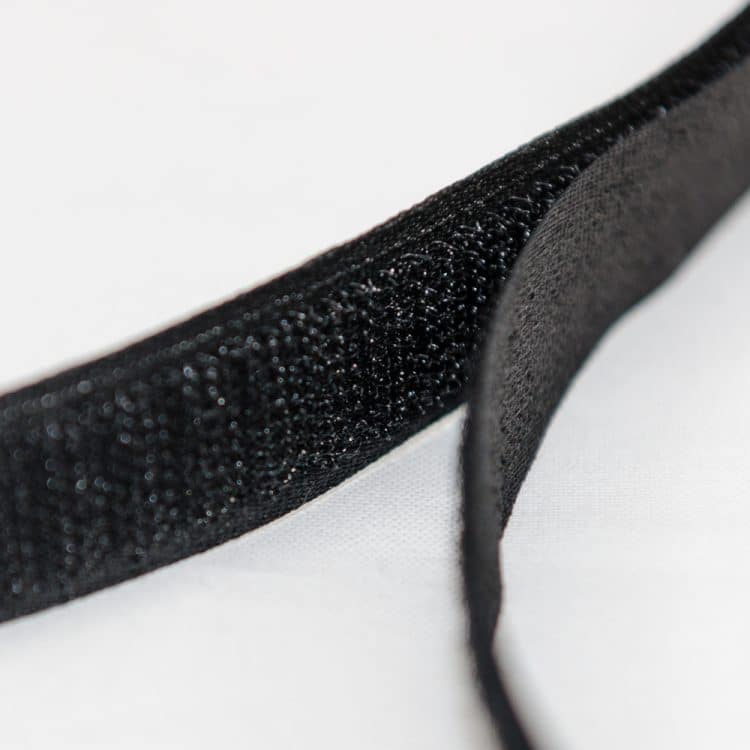 Optional: Klettband für Zugluftstopper