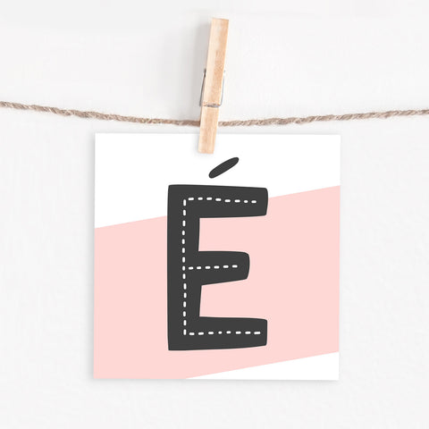 Lettercard “É” 1