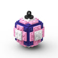 Weihnachtsbaumkugel aus LEGO® lila/rosa/weiss